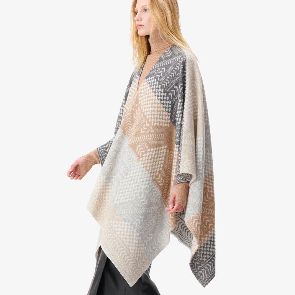 Lala Berlin - Poncho Pineo - PHIGO - FINE LUXURY